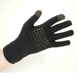 Guantes negros impermeables